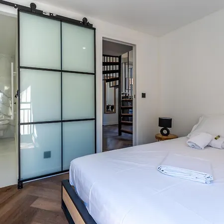 Duplex Benezet - Welkeys Apartment
